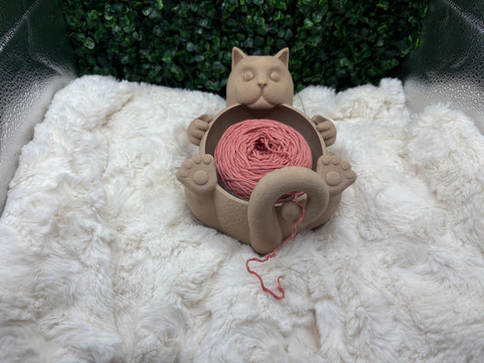 Cat yarn bowl tail